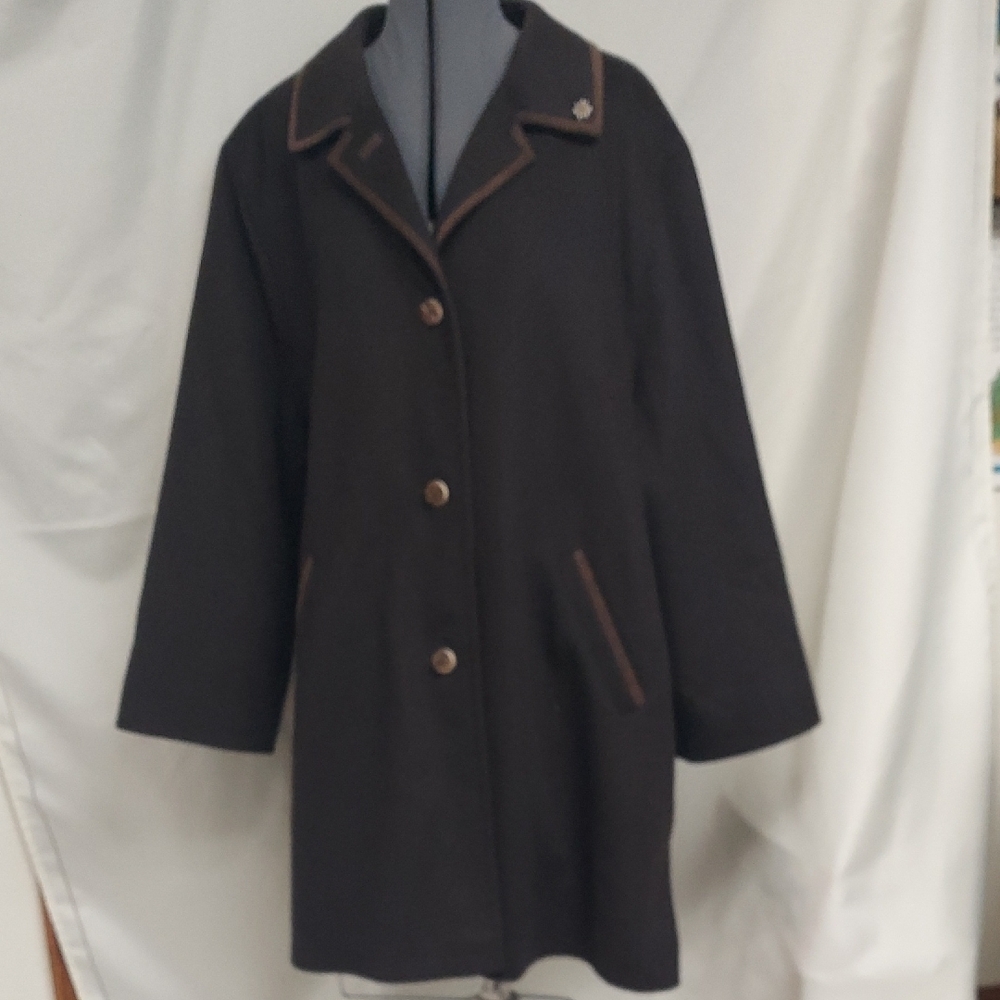 Elegant Wool Trench Coat with Brown Trim